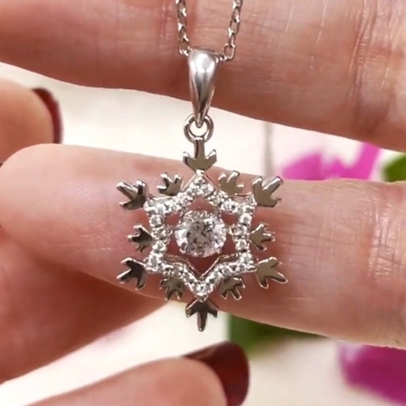 GRA Certified 0.50 Cttw Dancing Snowflake Moissanite Diamond Necklace - Picture 2 of 12